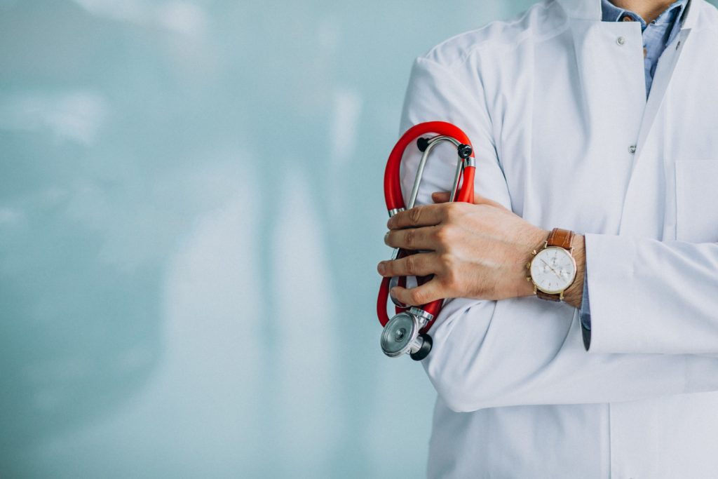 Cicatrizes Hipertróficas: Compreendendo, Prevenindo e Tratando