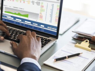 Como organizar o fluxo de caixa da sua clínica